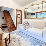 La Petite Etoile 게스트하우스 4*