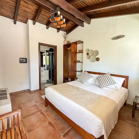 La Petite Etoile Guest house